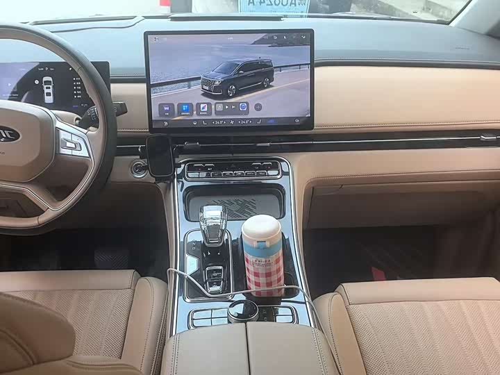 JAC Refine RF8 PHEV 2024 1.5 T 150 KM Flagship — фото 5