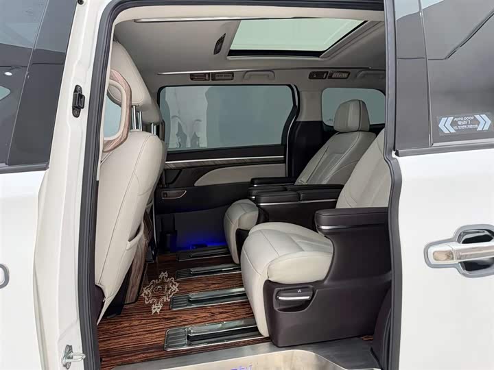 Trumpchi M8 2021 390 T — фото 17