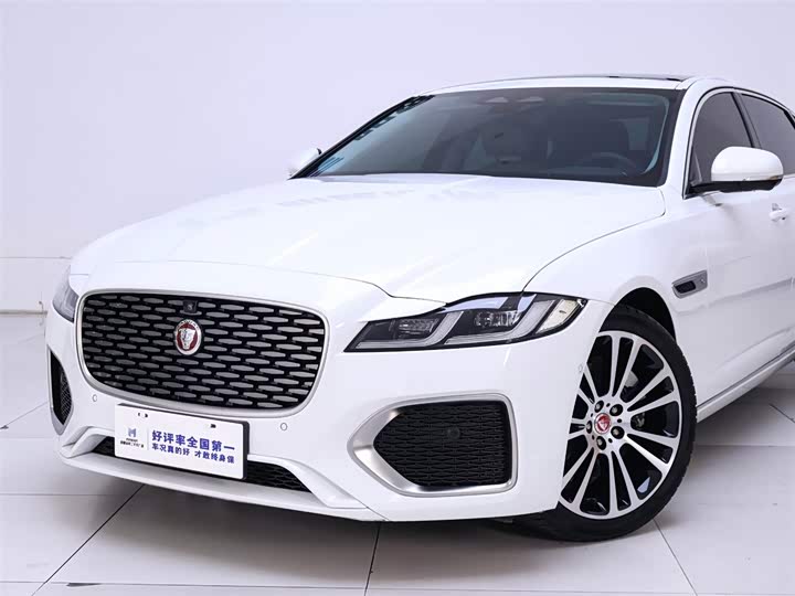 Jaguar XFL 2024 2.0 T P 250 2 WD — фото 3