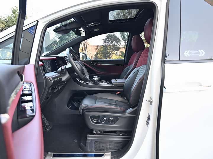 Trumpchi M8 2024 400 T — фото 8