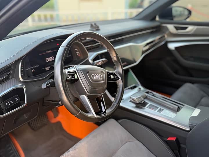 Audi A6L 40 TFSI люкс-динамик — фото 8