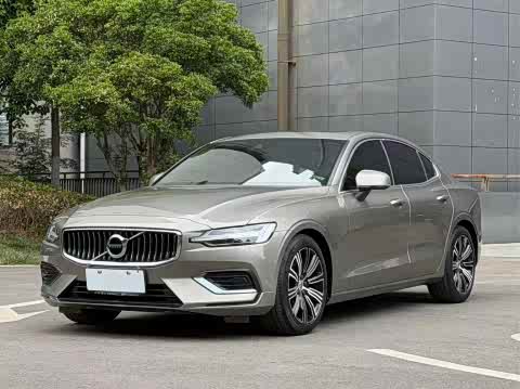 Volvo S60 2022 B 4 — фото 25
