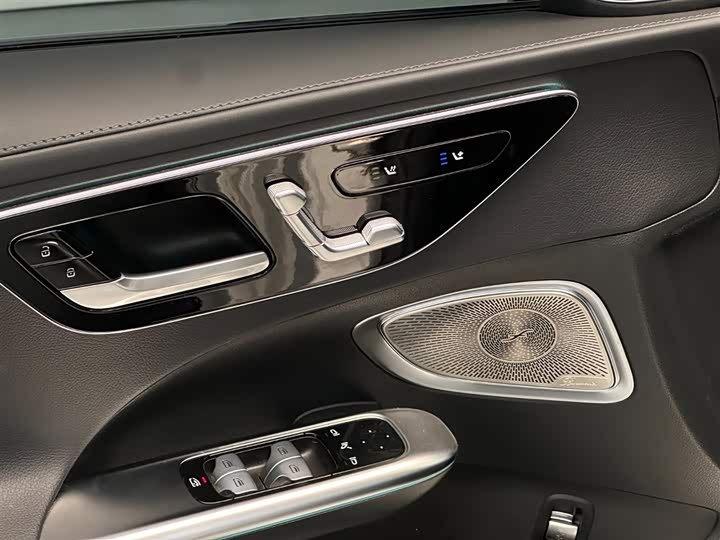 Mercedes-Benz C-Class 2025 C 260 L — фото 7
