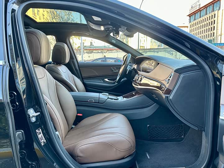 Mercedes-Benz S-Class 2019 S 320 L — фото 16