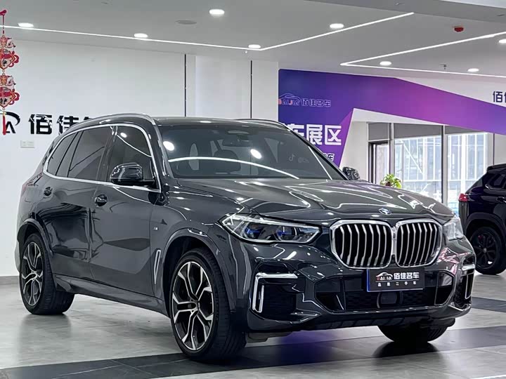 BMW X5 2022 x Drive 40 Li M — фото 3