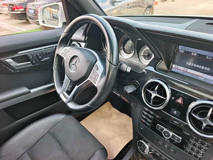 Mercedes-Benz GLK-Class 2015 GLK 260 4 MATIC — фото 18