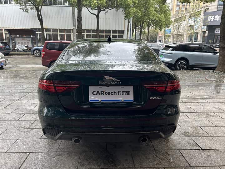 Jaguar XEL 2024 2.0 T 250 PS R-DYNAMIC S — фото 6