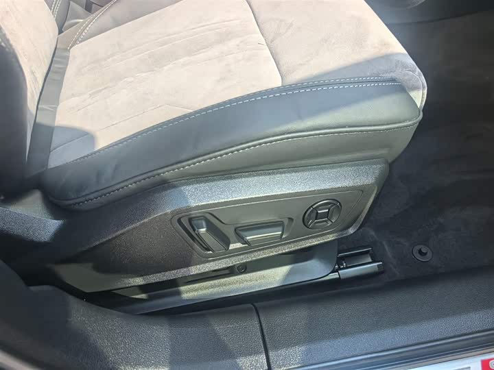 Audi A6L 2021 40 TFSI — фото 6