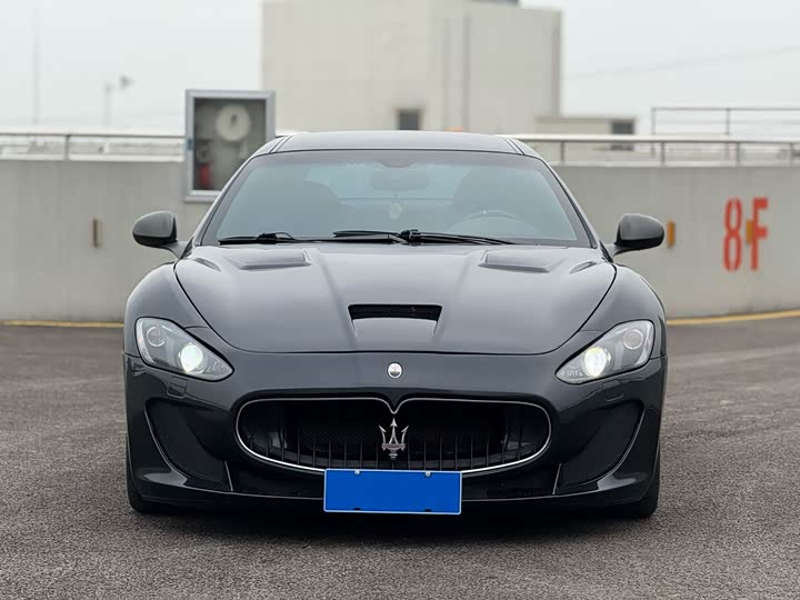 Maserati Gran 2015 4.7 L MC — фото 1