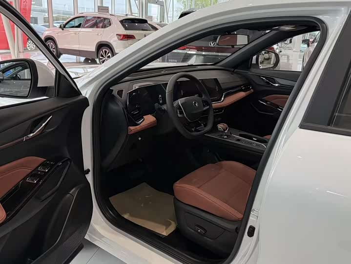 Changan X5 PLUS 2025 1.5 T DCT — фото 5