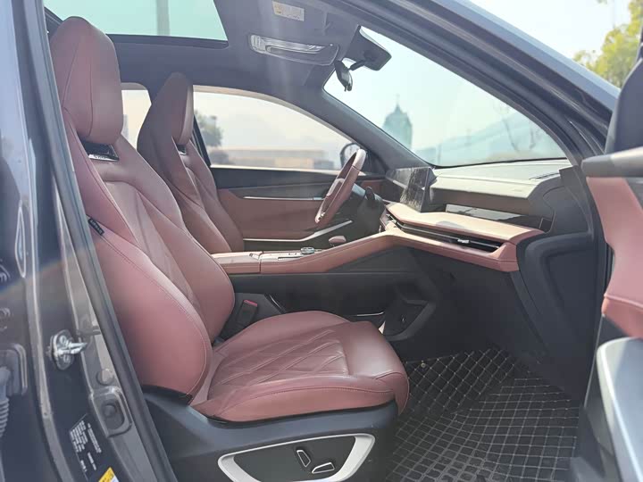 Changan CS75 PLUS 2023 1.5 T ATPremium — фото 10