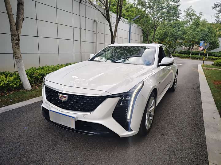 Cadillac CT5 2024 28 T Luxury Pro — фото 1