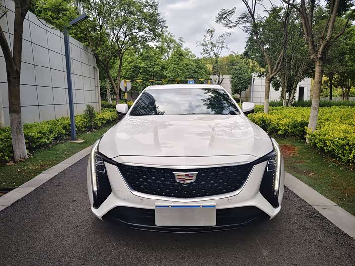 Cadillac CT5 2024 28 T Luxury Pro — фото 14