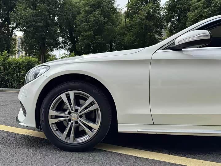 Mercedes-Benz C-Class 2016 C 200 L Sport — фото 4