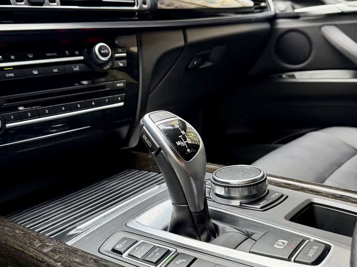 BMW X 5 2018 x Drive 35i MSport — фото 23