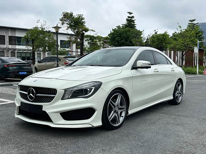 Mercedes-Benz CLA — фото 1