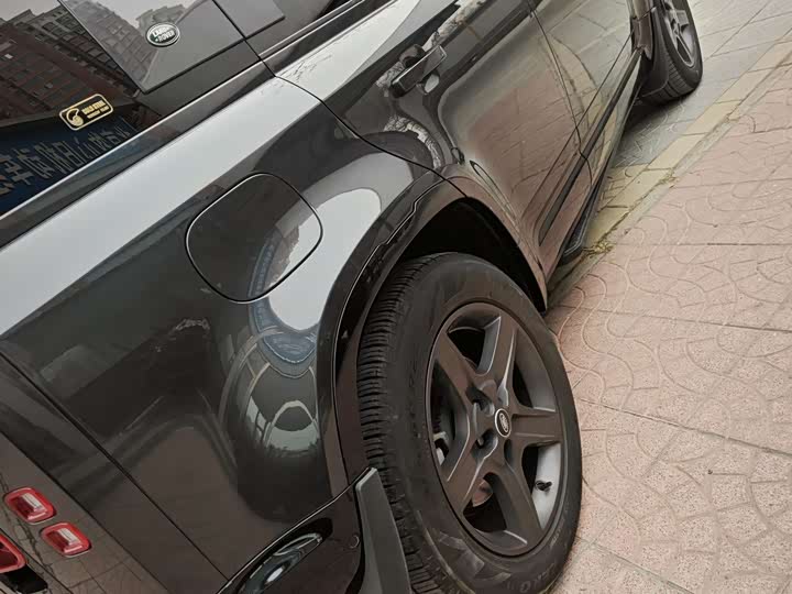 Land Rover Defender — фото 17