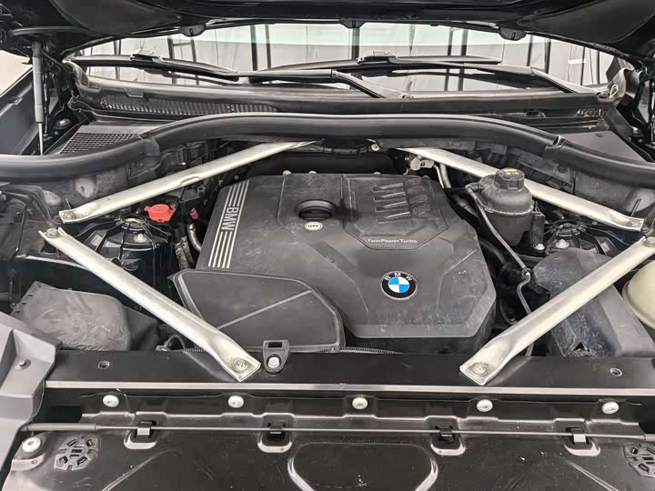 BMW X5 xDrive30i M спортпакет — фото 11