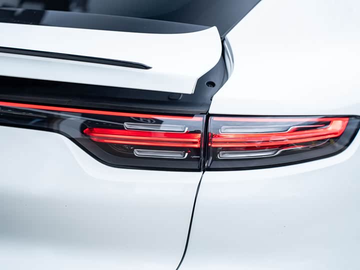 Porsche Cayenne 2019 Cayenne Coupé 3.0 T — фото 6