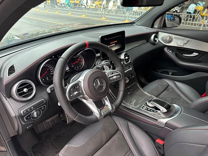 Mercedes-Benz GLC 2017 AMG GLC 43 4 MATIC SUV — фото 4
