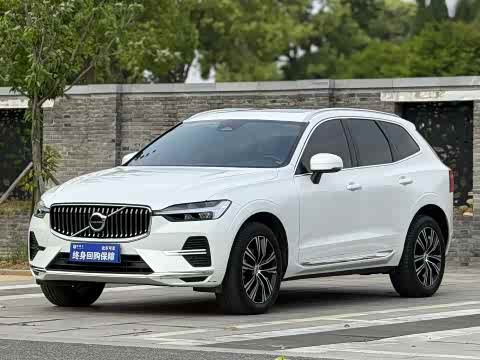 Volvo XC60 2022 B 5 4 WD — фото 7