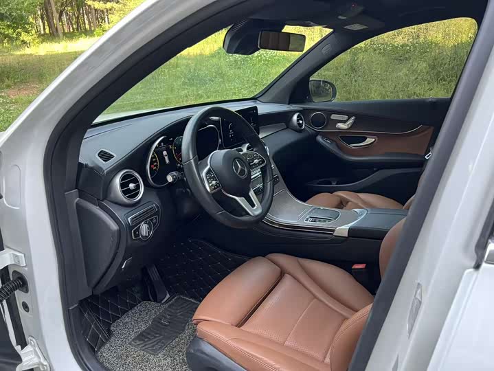 Mercedes-Benz GLC 2020 GLC 300 L 4 MATIC — фото 6