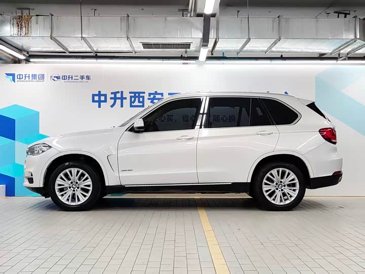 BMW X5 2015 x Drive 28i — фото 3