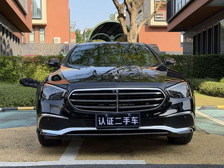Mercedes-Benz E-Class 2021 E 300 L Premium — фото 2