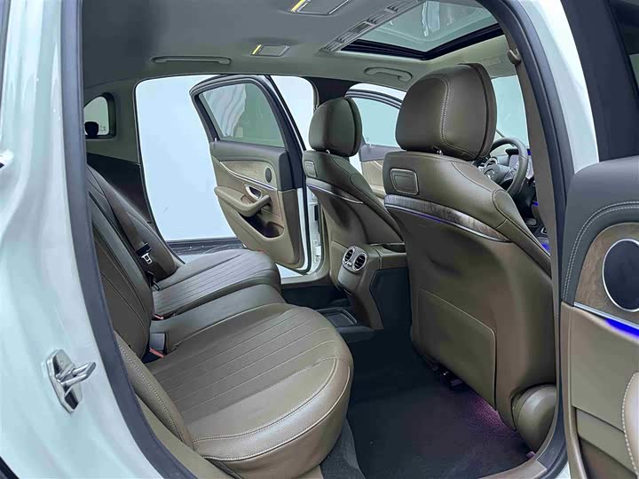 Mercedes-Benz E-Class 2016 E 200 L — фото 11