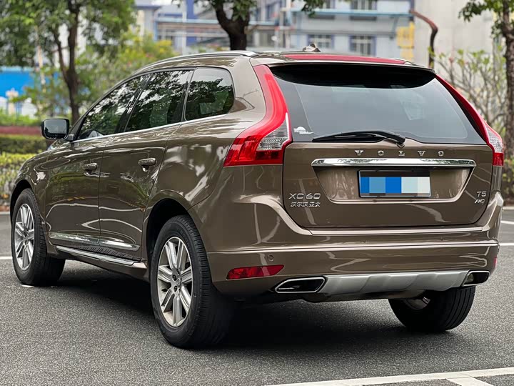 Volvo XC60 2016 T 5 AWD — фото 9