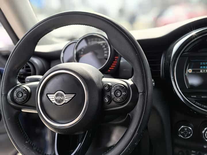 MINI Hatch — фото 19