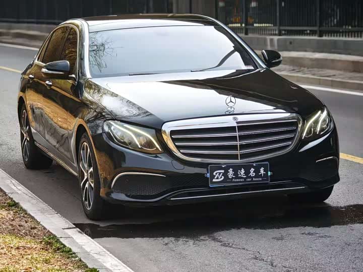 Mercedes-Benz E-Class 2019 E 200 L — фото 3