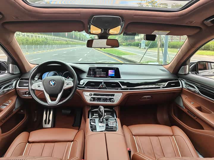 BMW 7-Series 2018 750 Li x Drive M — фото 11