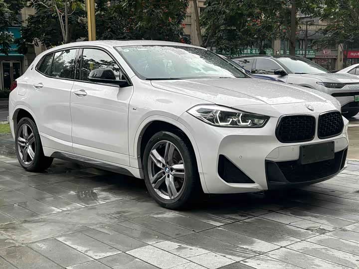 BMW X2 2023 s Drive 25i M — фото 3