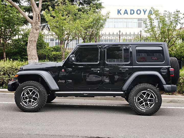 Jeep Wrangler — фото 4