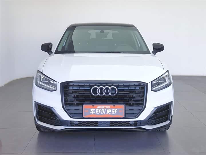 Audi Q2L 2020 35 TFSI — фото 3