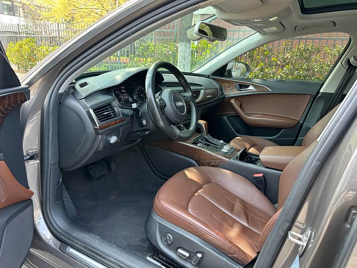 Audi A6L 45 TFSI quattro спорт — фото 6