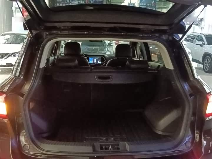 Trumpchi GS4 2016 235 T G-DCT — фото 15