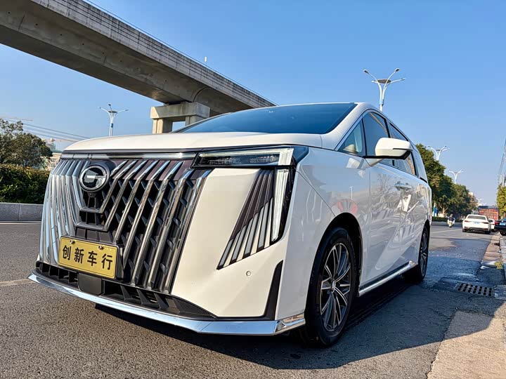 Trumpchi M8 2024 400 T — фото 1