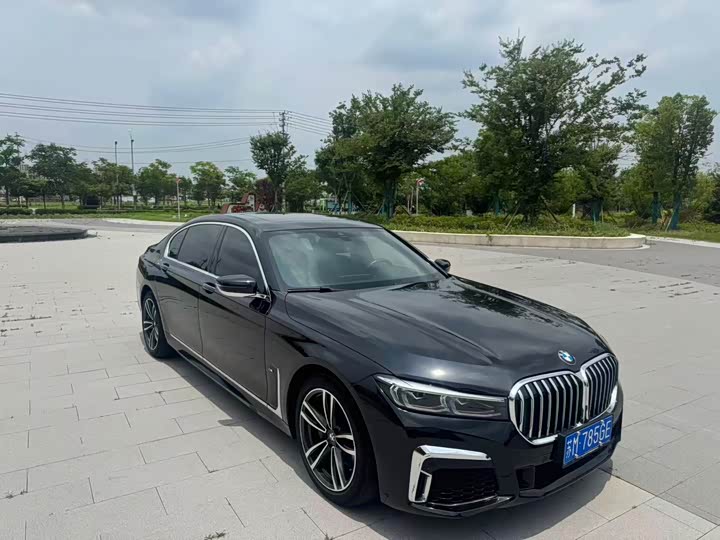 BMW 7 Series рестайлинг 730Li M спортпакет — фото 3