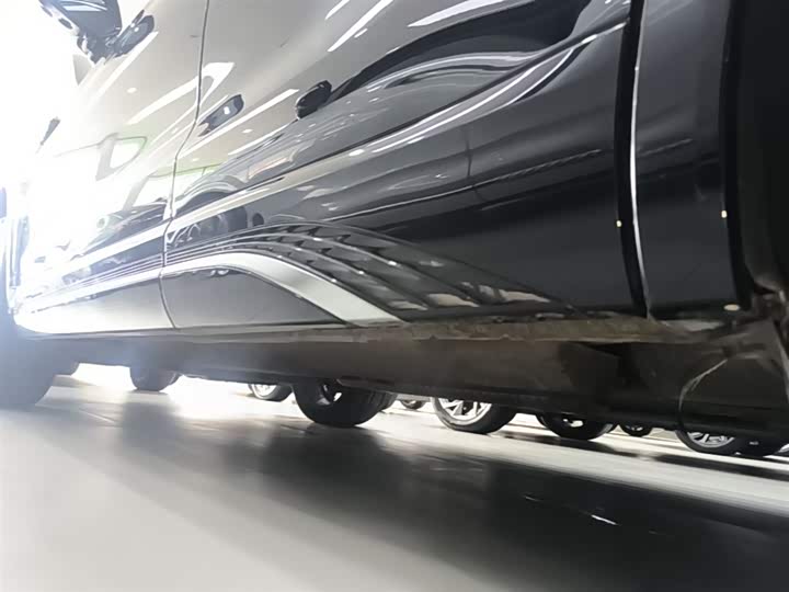 Hongqi HS5 2023 2.0 T 4 WD Pro — фото 22
