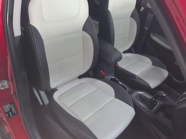 Changan CS35 2017 1.6 L ATLuxury — фото 25