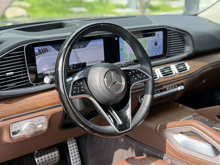 Mercedes-Benz GLS 2025 GLS 450 4 MATIC Luxury — фото 4