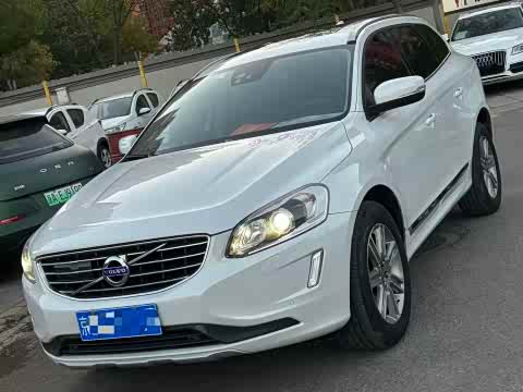 Volvo XC60 2016 T 5 AWD — фото 10