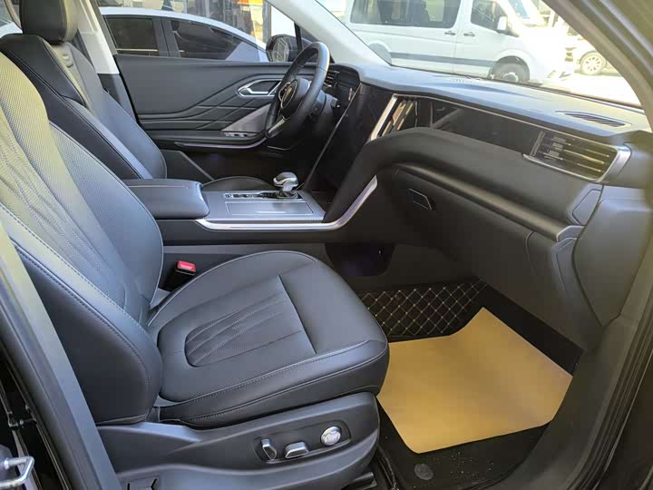 Hongqi HS7 PHEV 2024 2.0 T PHEV 4 WD 6 — фото 6