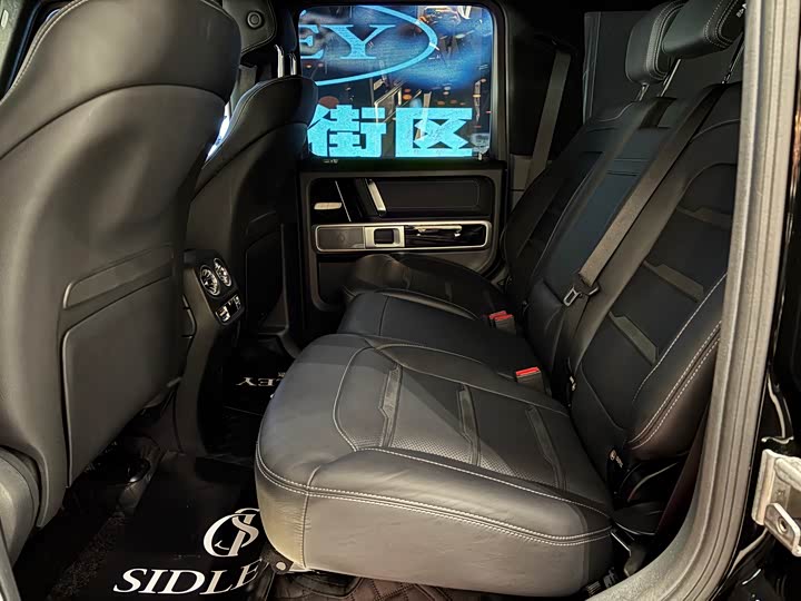 Mercedes-Benz G-Class 2022 AMG G 63 — фото 15