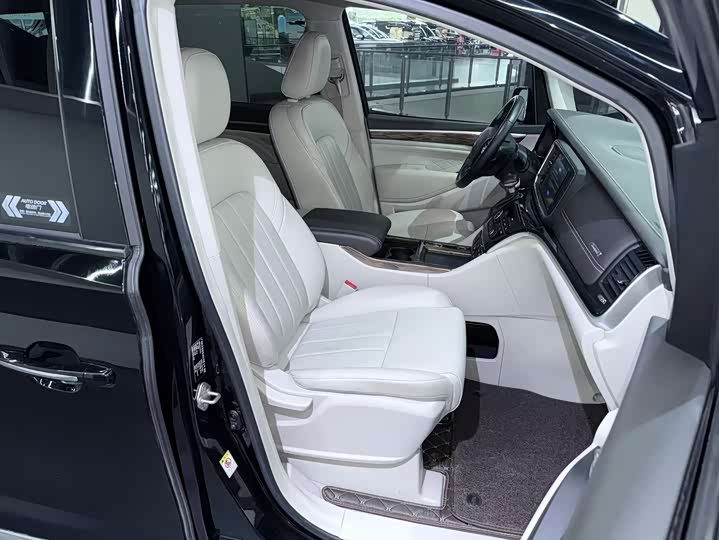 Trumpchi M8 2018 320 T — фото 12