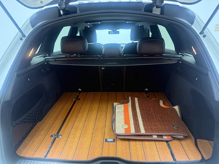 Mercedes-Benz GLC 2021 GLC 260 L 4 MATIC Luxury — фото 19