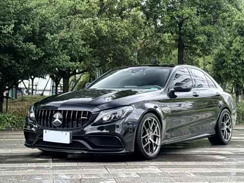 Mercedes-Benz C-Class 2017 AMG C 63 — фото 10