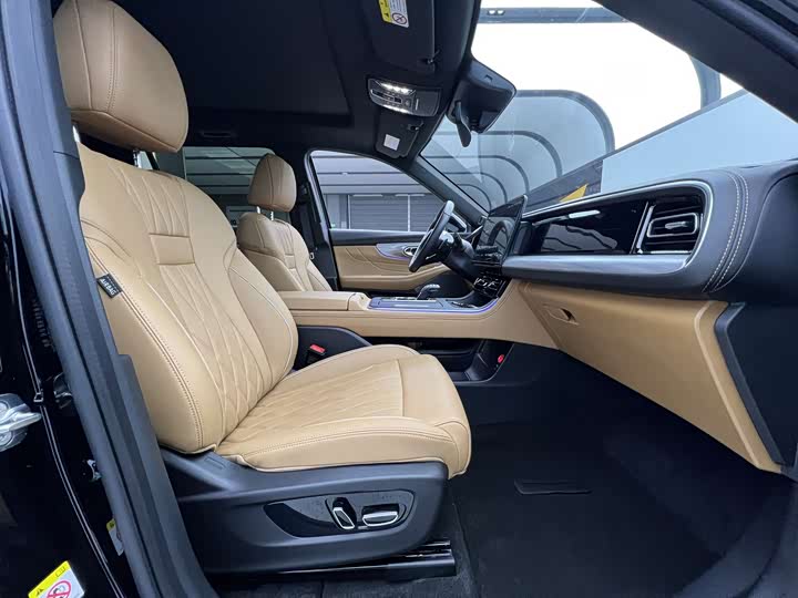 Trumpchi GS8 2024 2.0 TGDI 4 WD 7 — фото 17